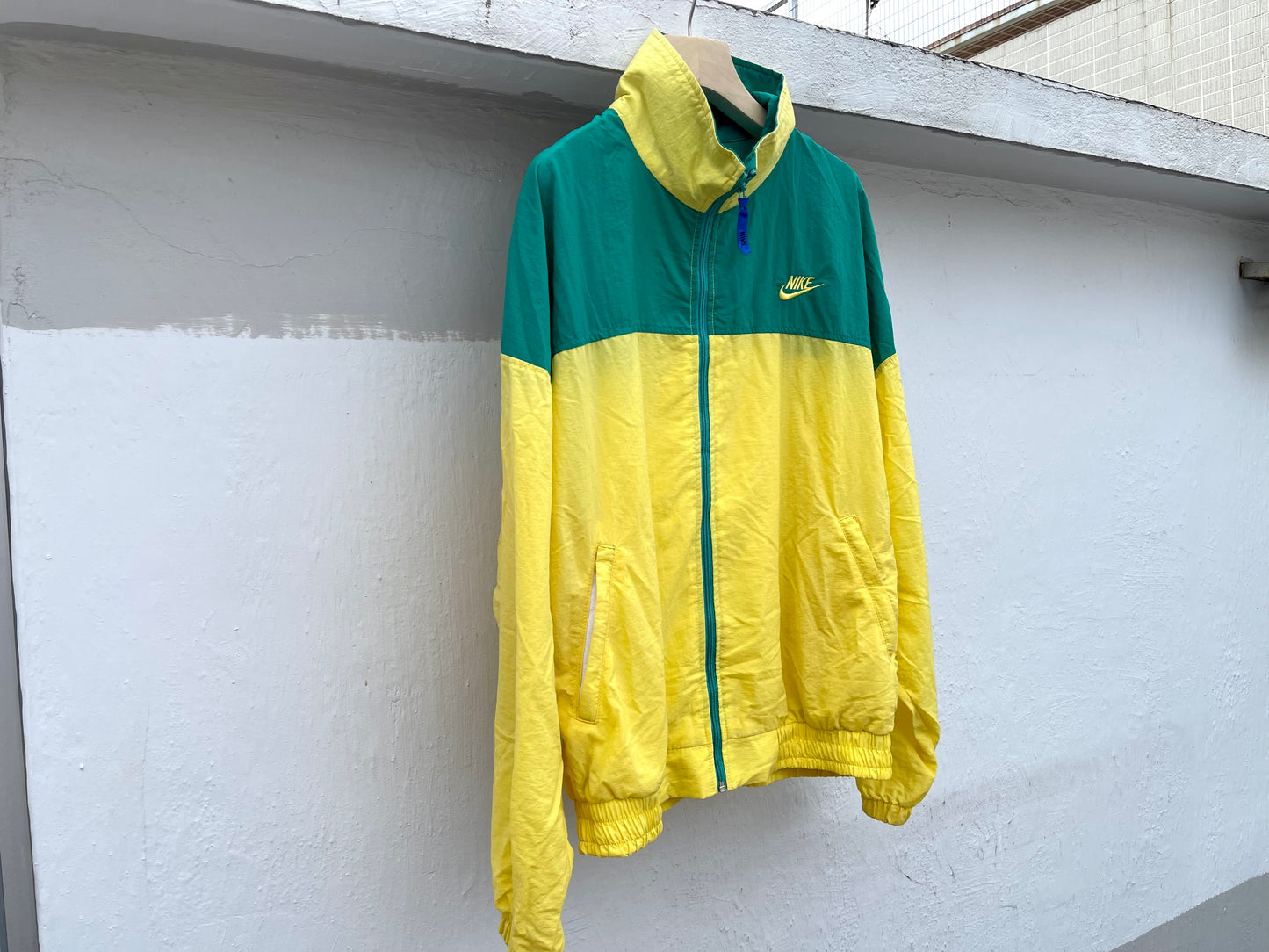 90’s Nike Nylon Zip Up Jacket