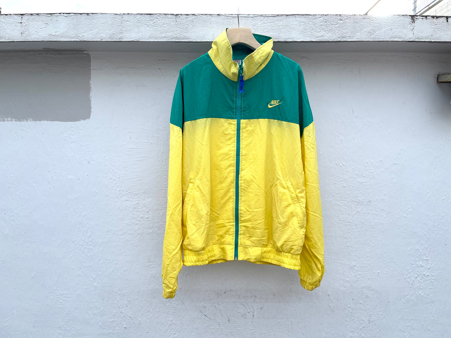 90’s Nike Nylon Zip Up Jacket